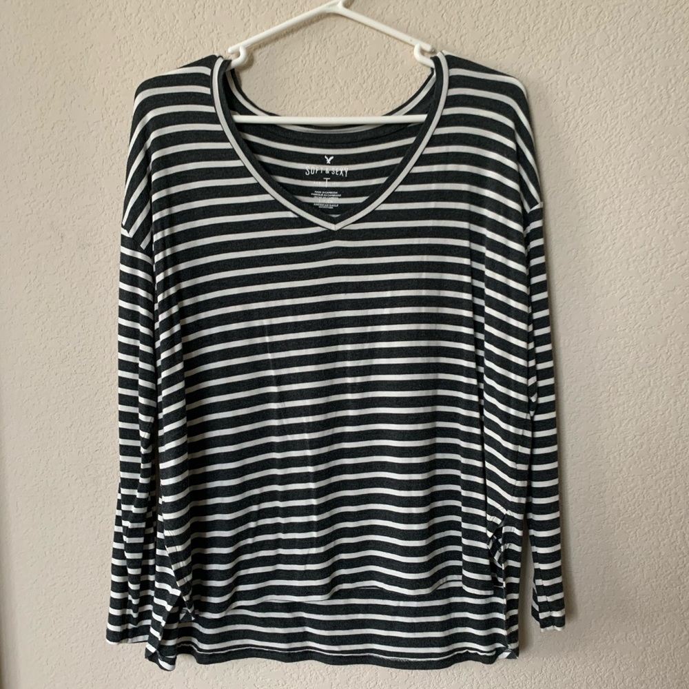 American Eagle Long Sleeve